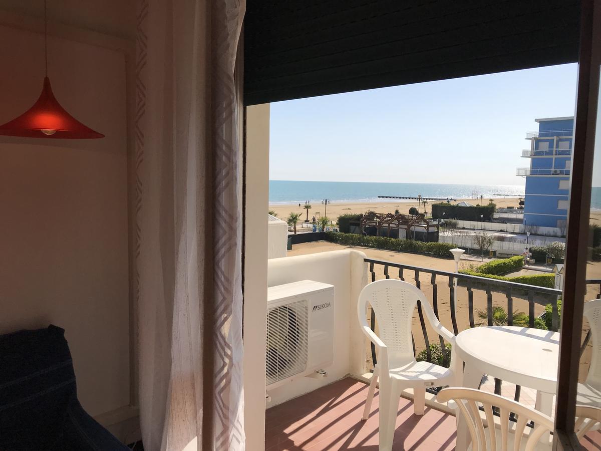 Residence El Palmar Da Colla Lido di Jesolo Exterior foto